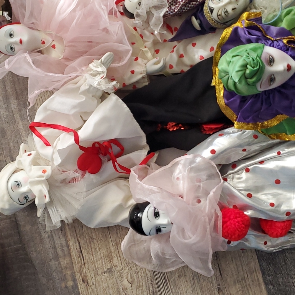 6 Porcelain Clowns - Picture 4 of 4